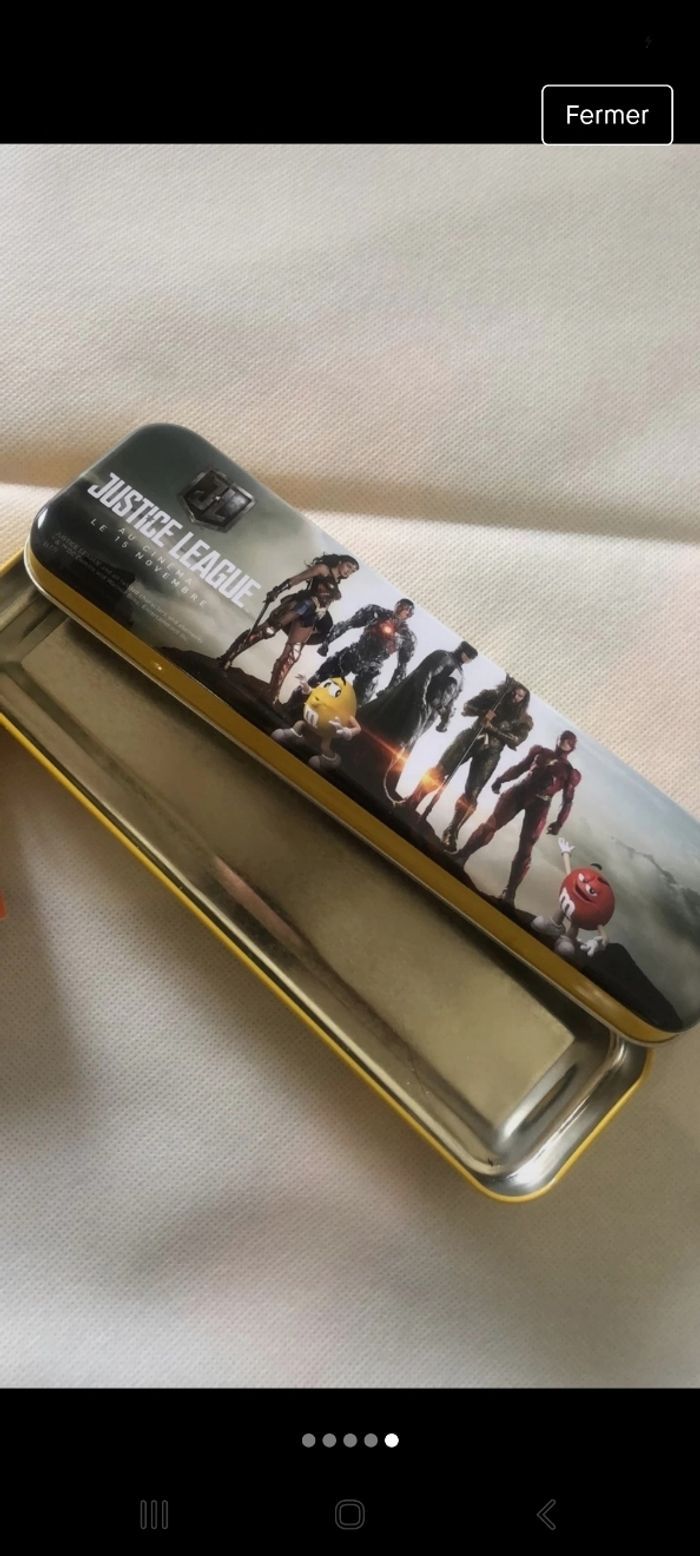 Plumier et pochette marvel - photo numéro 5