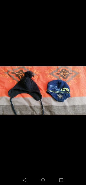 Lot 3 bonnets bébé