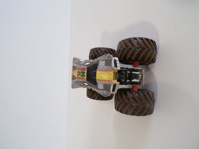 Monster trucks - Monster Jam - Max D (J14) - photo numéro 4