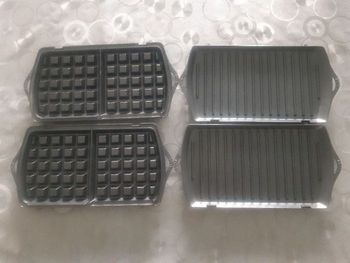 Lot de 2 jeux de plaques à grill et gauffres