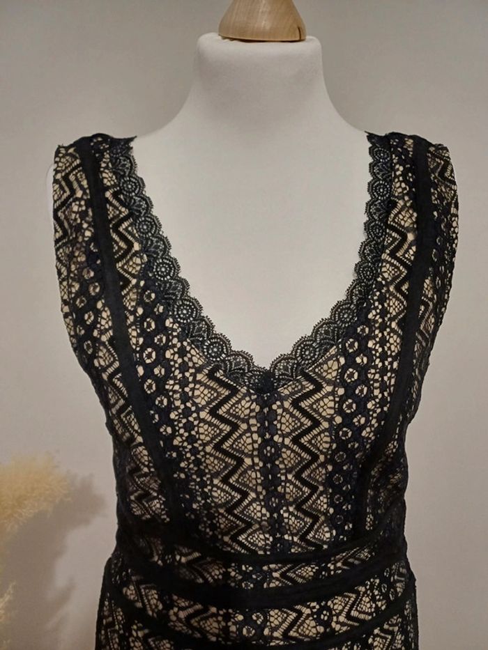 Robe noire chic en dentelle Saint Tropez taille XS/S 34/36 - photo numéro 3