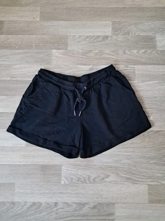 Short femme