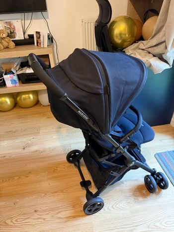 Poussette Maxi cosi lara