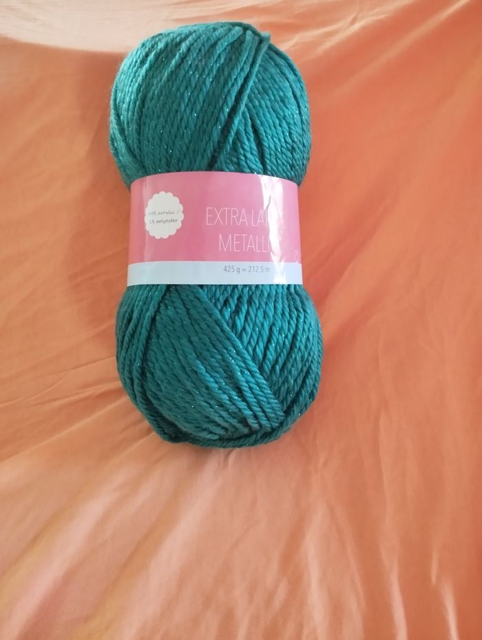 * 1 pelote verte Extra Large Metallic par Alison & Mae