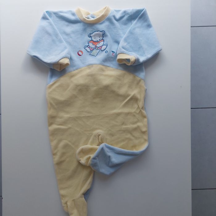 Pyjama mixte 12 mois très bon état Pomette