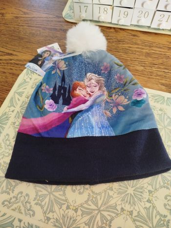 Bonnet polaire Elsa Reine des neiges pour filles