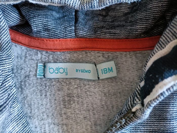 Gilet sweat zippé à capuche chiné Gémo 18 mois - photo numéro 4