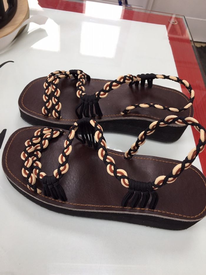 Pieds nus#pointure#taille 37