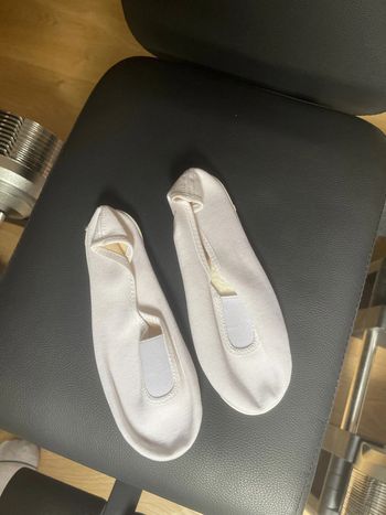 Chaussures de gymnastique 32