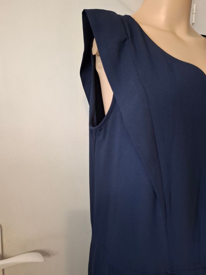 Robe etam taille 42 en très bon état - photo numéro 3