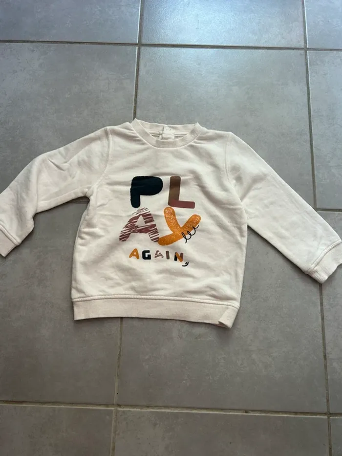 Pull Gémo taille 24 mois