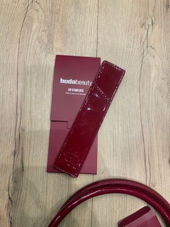 Étui Huda Beauty