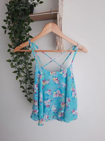 Top à bretelles fleuris