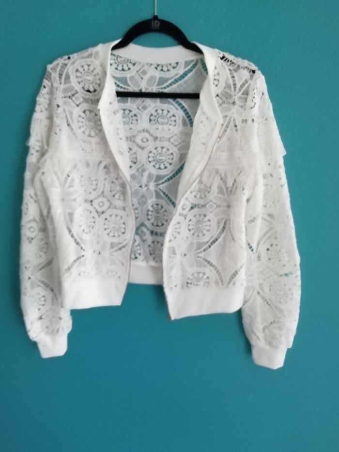 Veste en dentelle crochet - photo numéro 2