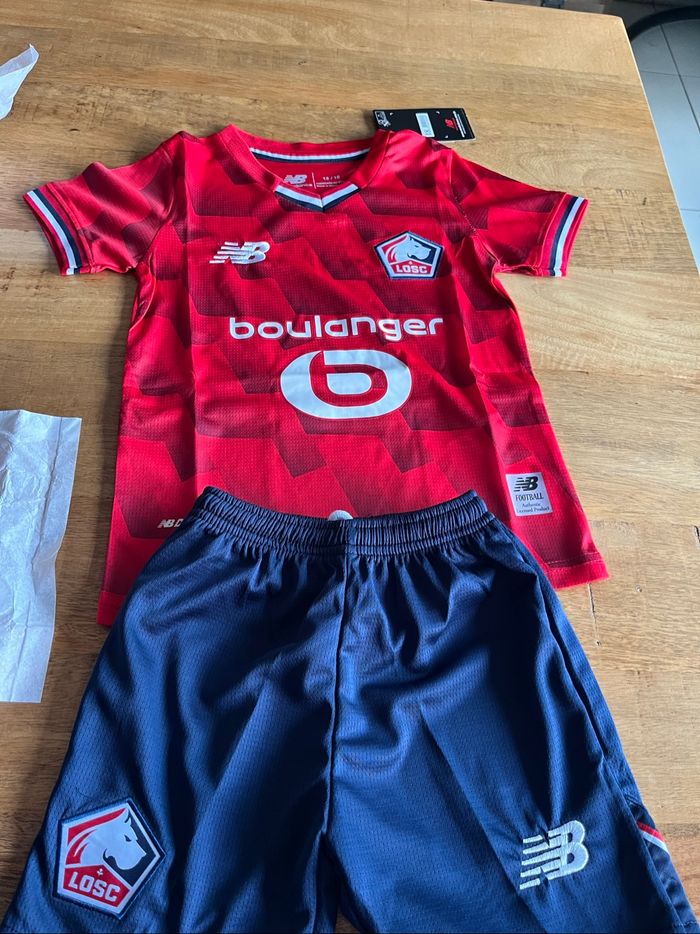 Ensemble de foot enfant losc - photo numéro 2