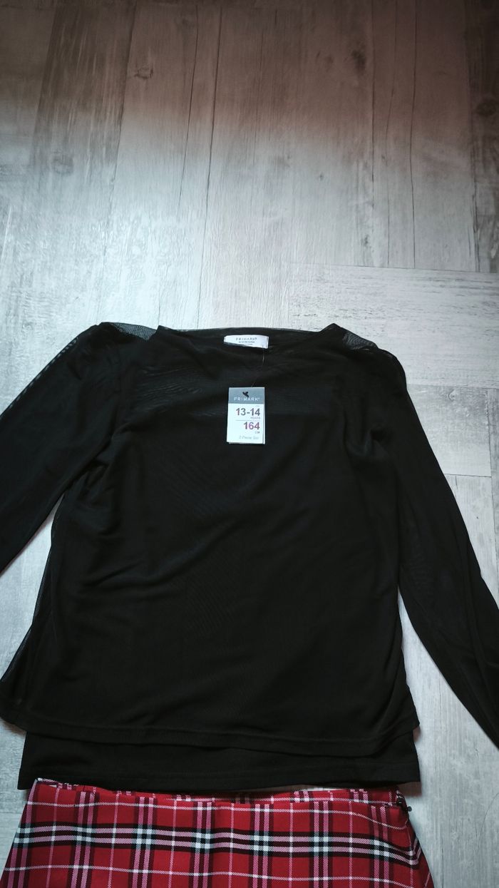 Ensemble jupe et maillot - photo numéro 4