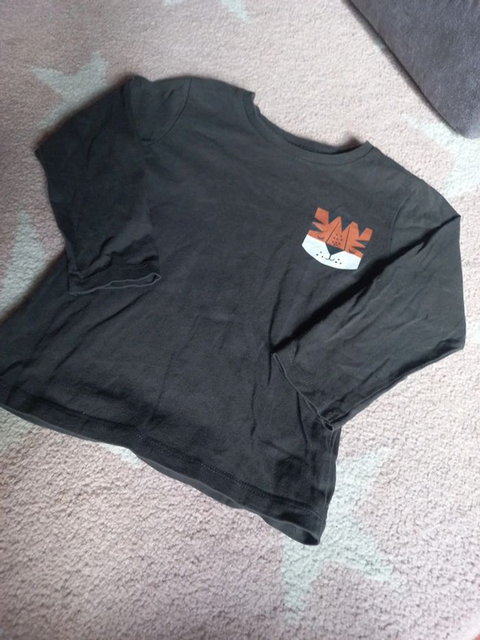 Tee-shirt