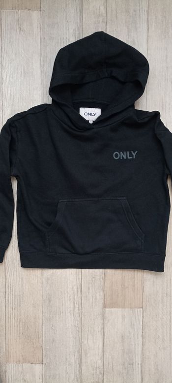 Sweat noir ONLY