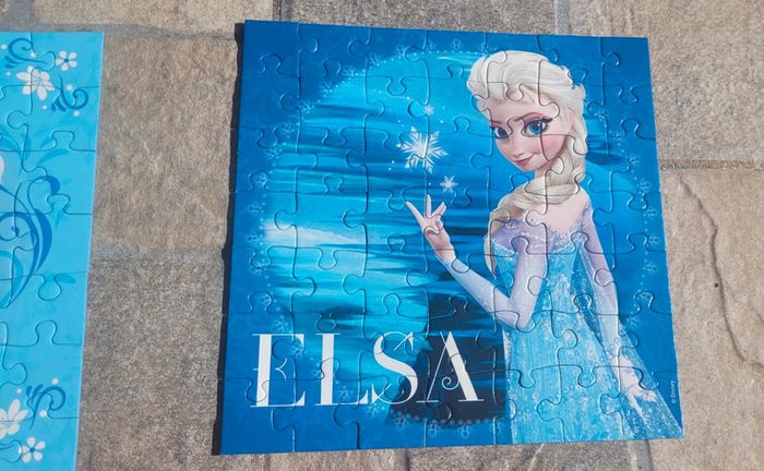 3 puzzles La Reine des Neiges - photo numéro 2