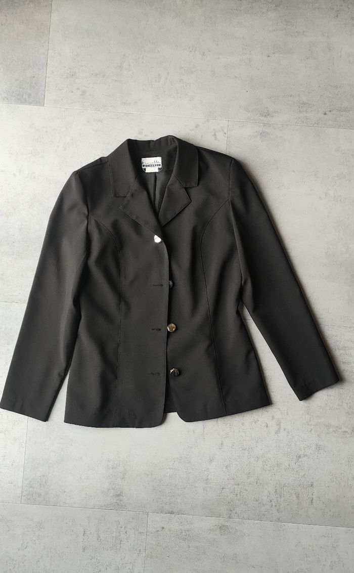 Veste courte cintrée