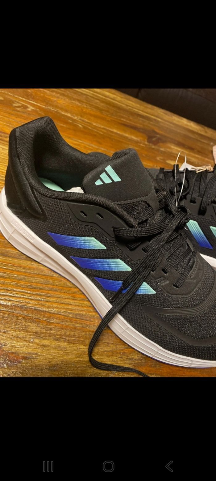 baskets ADIDAS taille 47 1/3 🎁 NEUF 🎁 idée cadeau - photo numéro 2