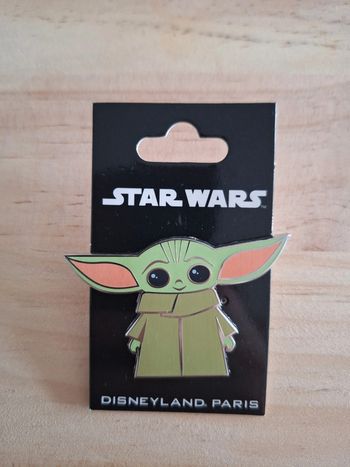 Pin's Star Wars The Child (Grogu / Baby Yoda) - Mandalorian - Disneyland Paris