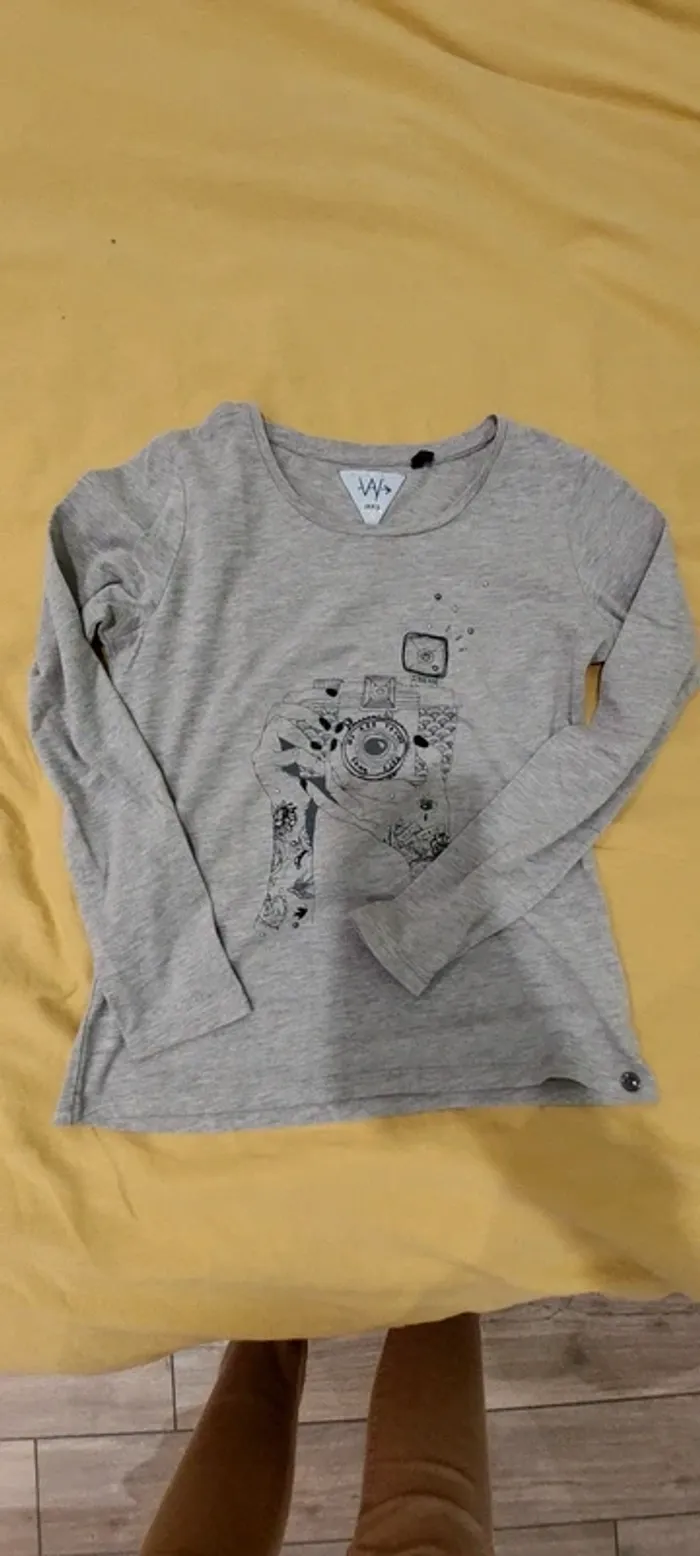 T-shirt