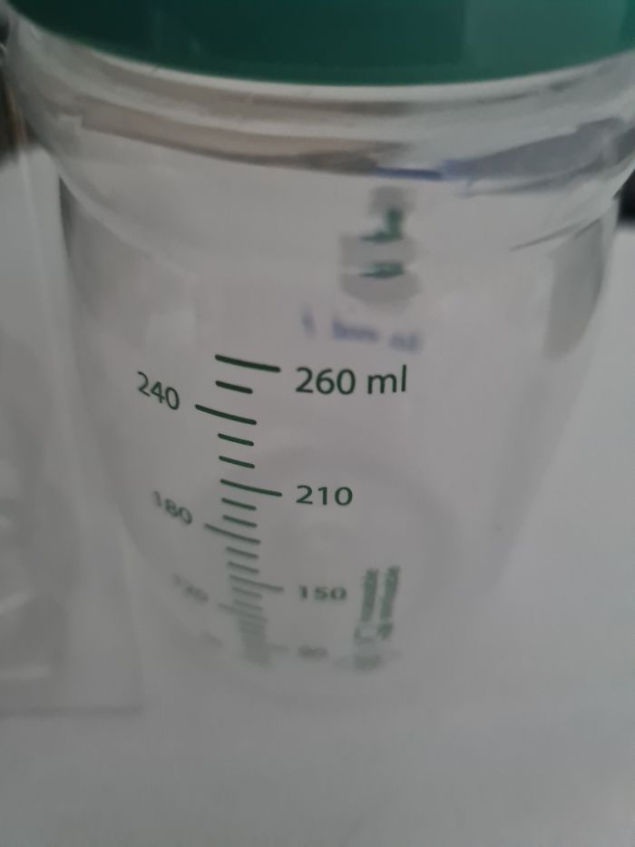 Biberon nuk - photo numéro 2