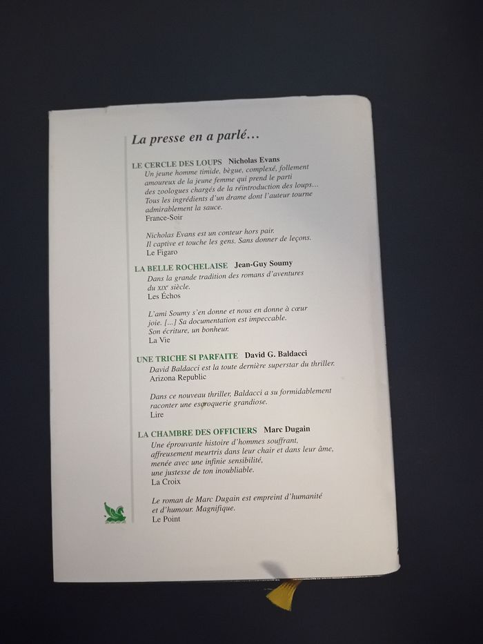 Livre 4 histoires - photo numéro 2