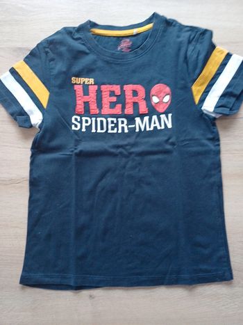 Tee-shirt