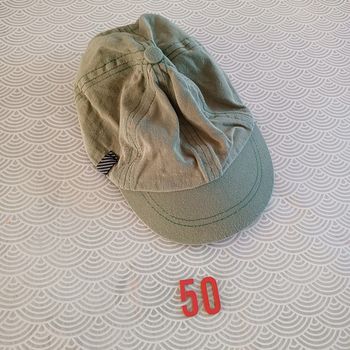 Casquette kaki bébé