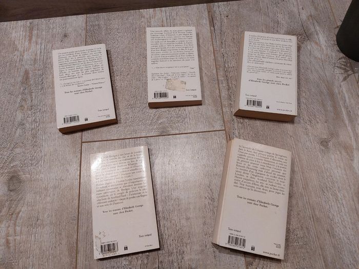 Lot livres Elizabeth George - photo numéro 2