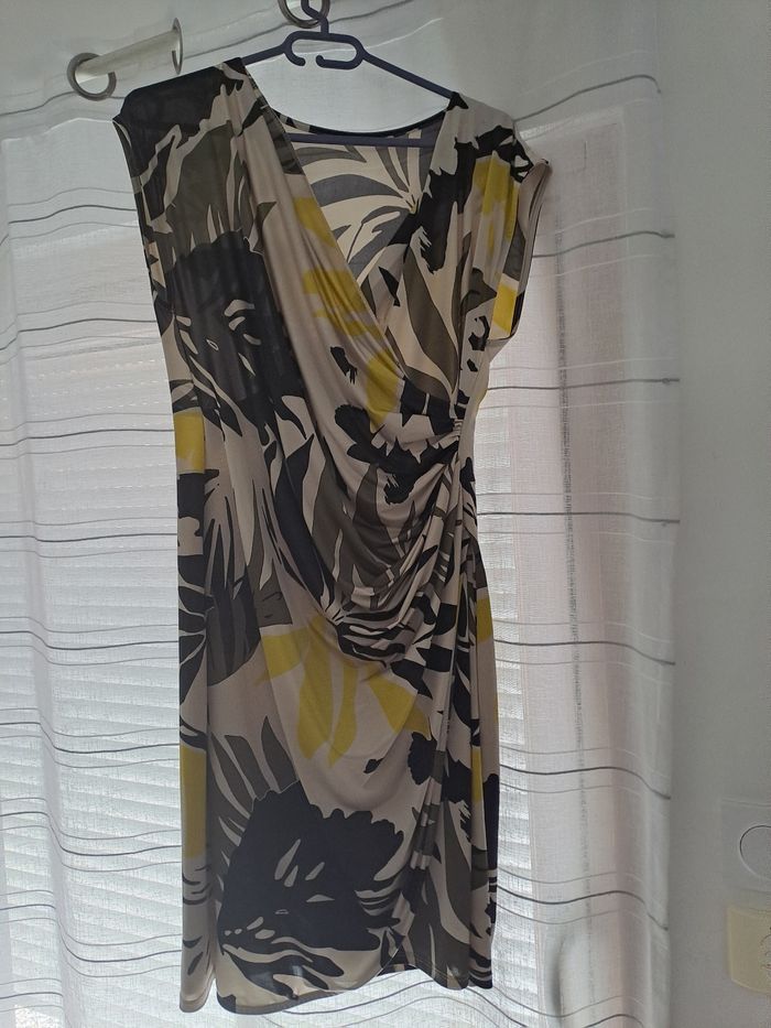 robe verte et jaune