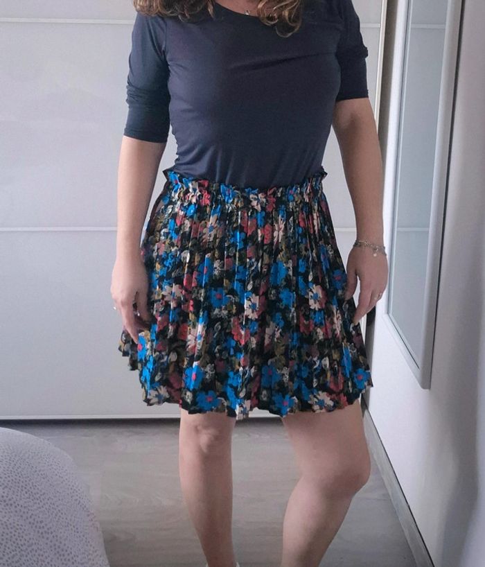 Jupe Jubylee taille S/M - photo numéro 7