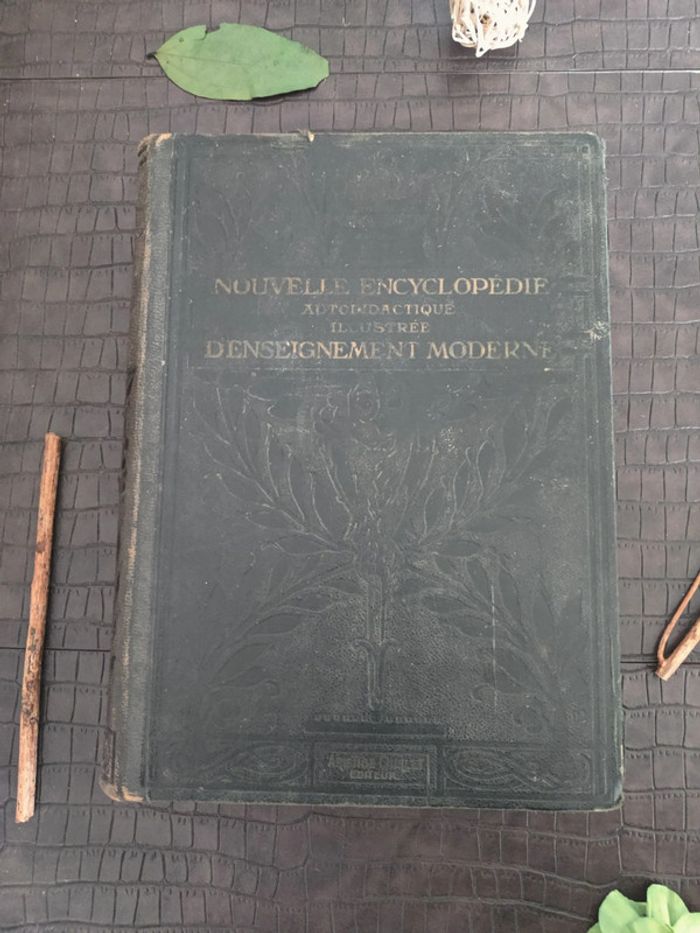 Nouvelle Encyclopédie autodidactique illustrée d'enseignement moderne - Tome 1