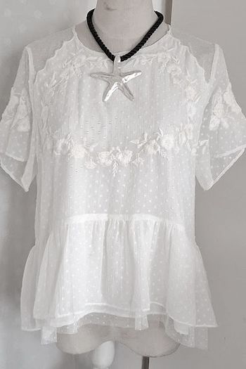 Petite blouse romantique