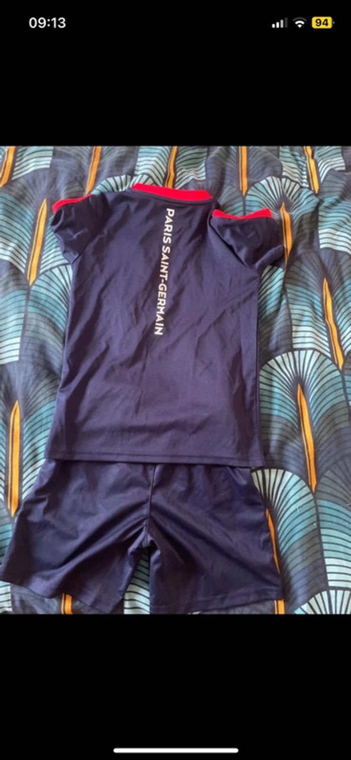 Short + maillot psg - photo numéro 2
