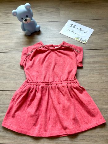 Robe courtes manches