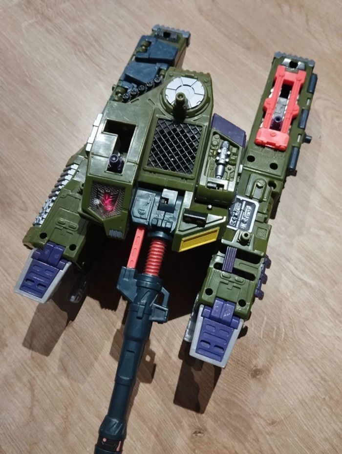 Megatron tank transformers