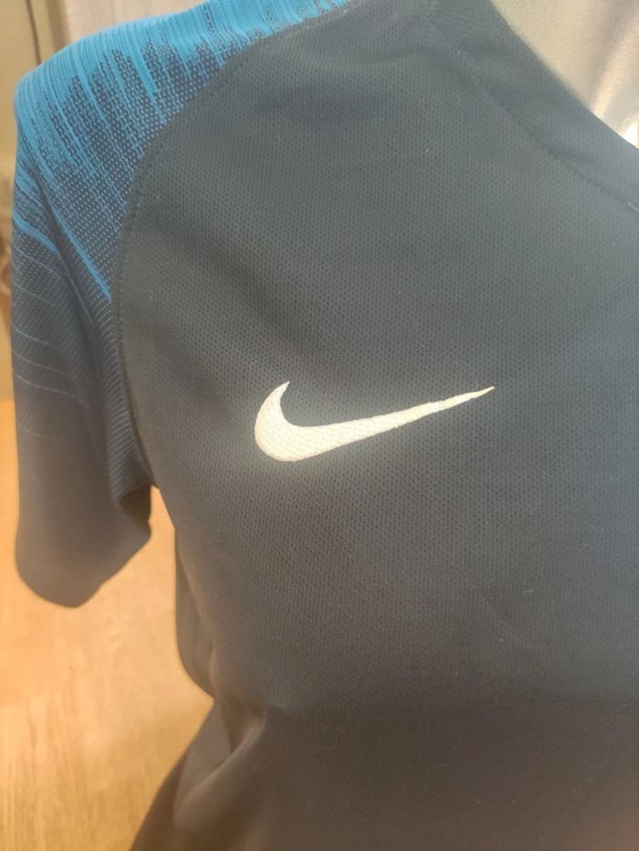 Maillot Nike équipe de France 2 étoiles taille M - photo numéro 2