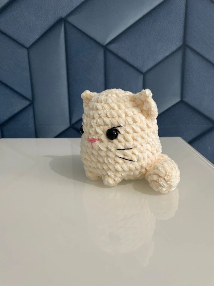 Chat boule amigurumi - photo numéro 2