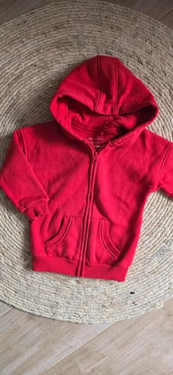 Veste avec capuche