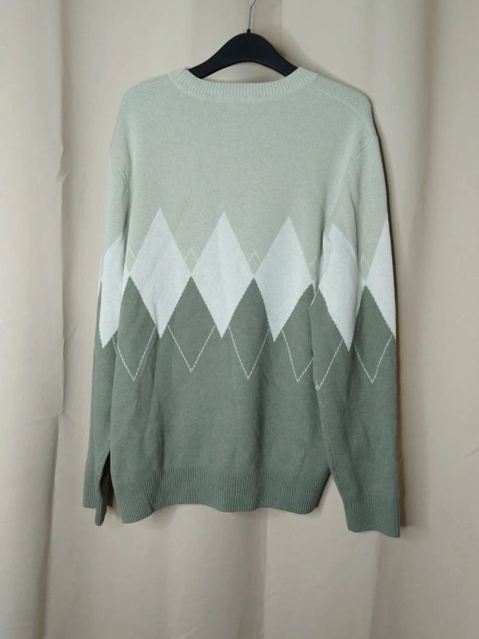 Pull rose de cou vert - photo numéro 6
