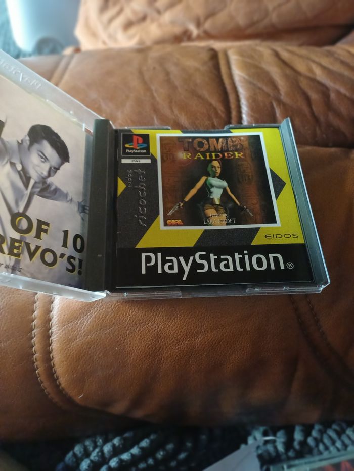 Jeu ps1 d'occasion  Tomb Raider - photo numéro 5