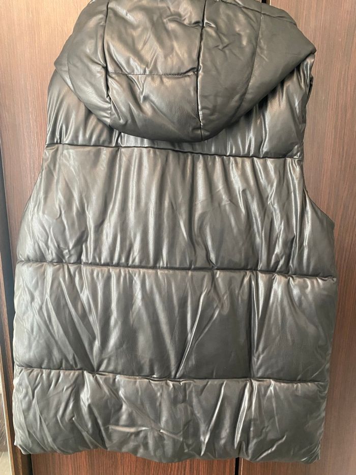 Doudoune sans manche en similicuir noir Jennyfer - photo numéro 5