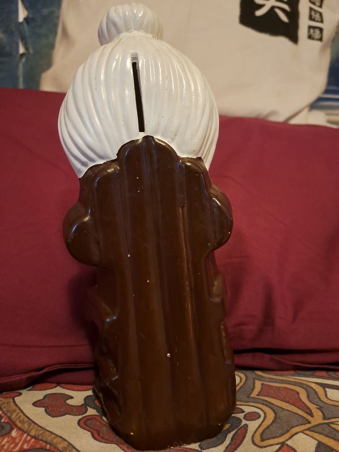 Tirelire grand mère - photo numéro 3