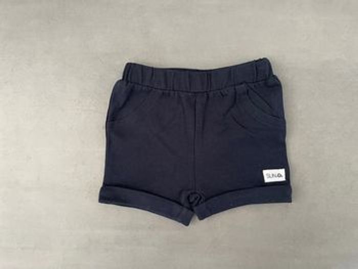 Short bébé garçon état neuf - photo numéro 2