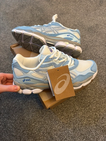 ASICS gel nyc Bleu arctique 40