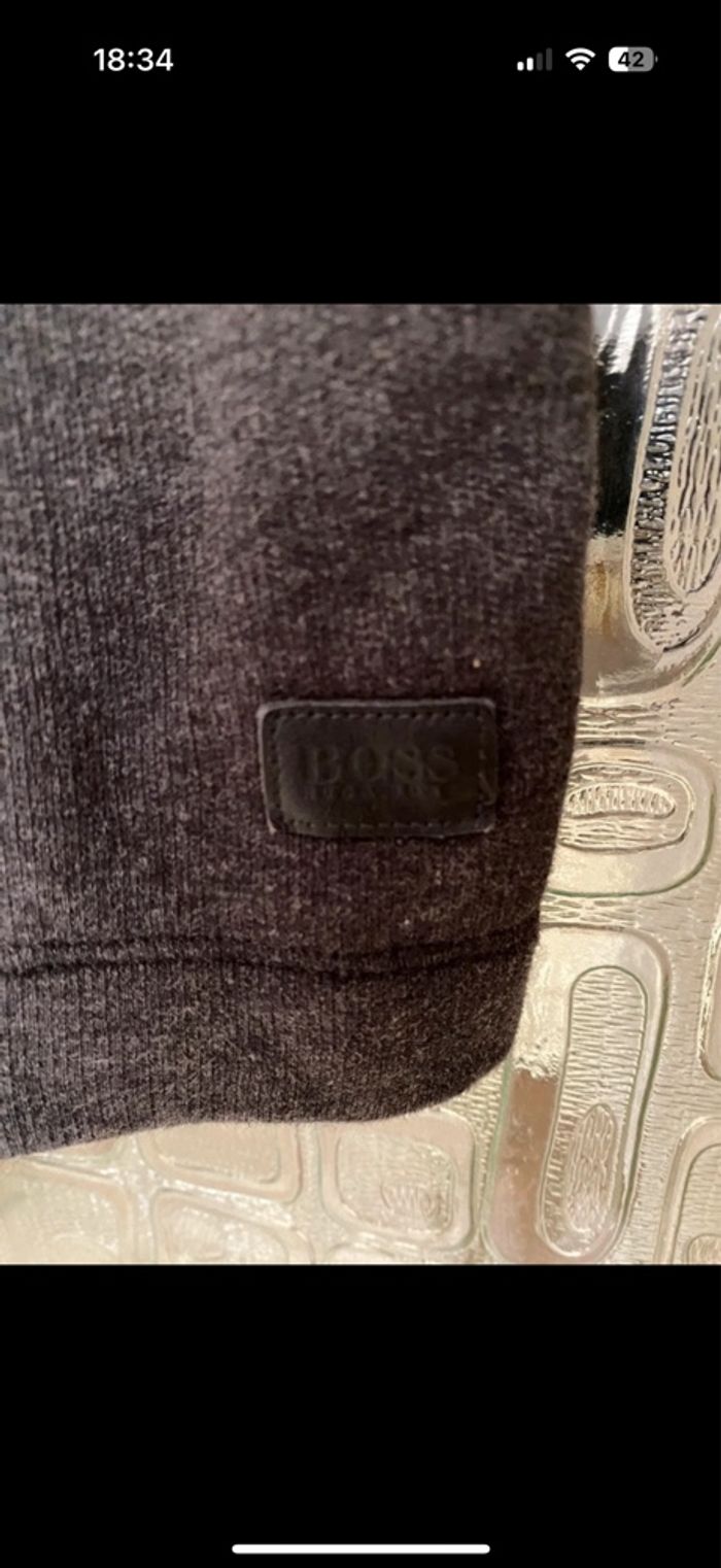 Pull Hugo Boss homme M - photo numéro 4