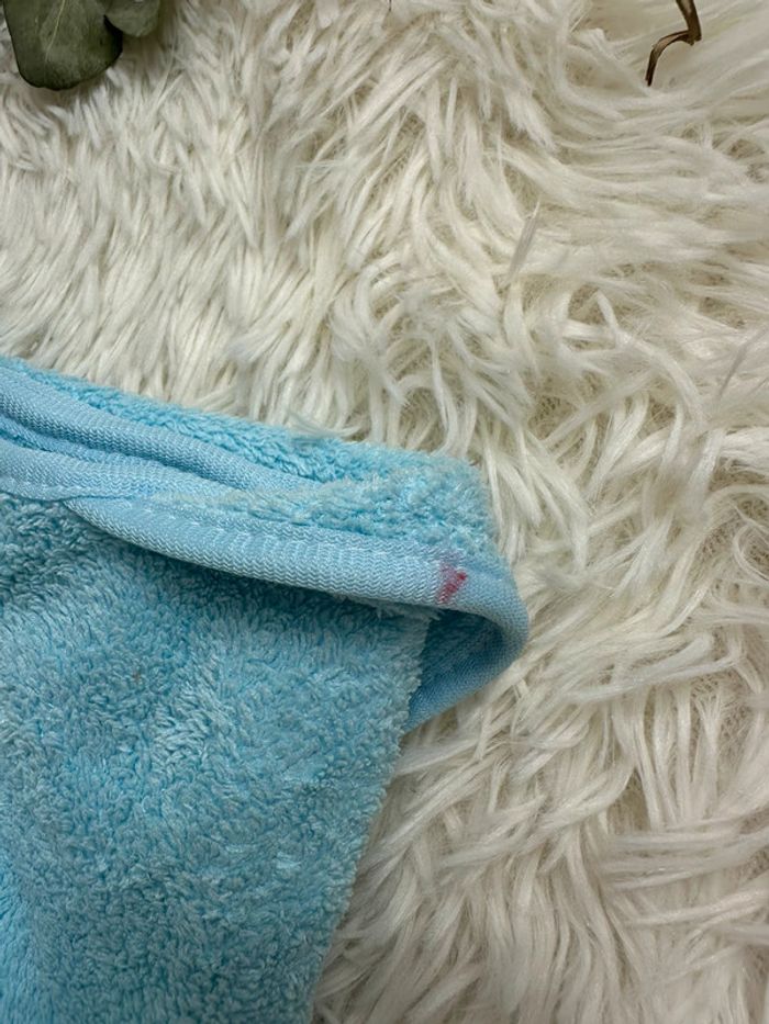 Cape de bain bleu - photo numéro 3